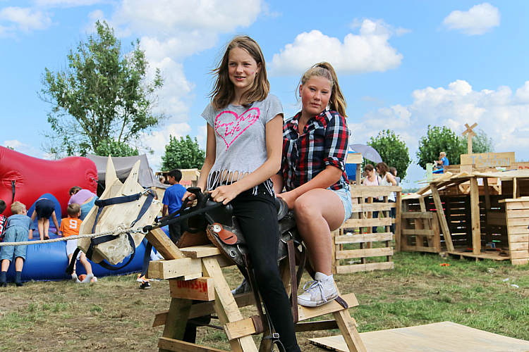 Huttenbouw Driebruggen_155